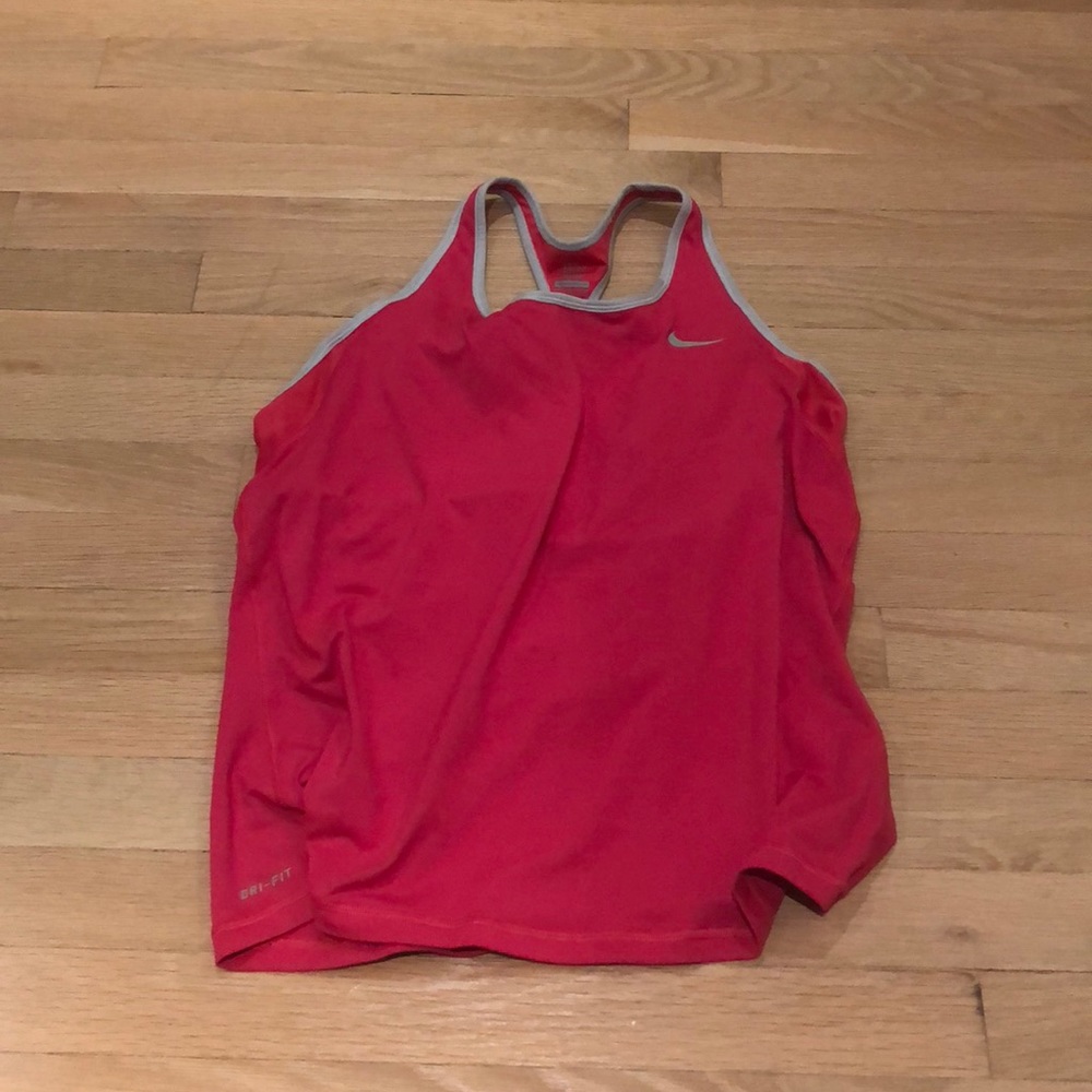Nike workout top